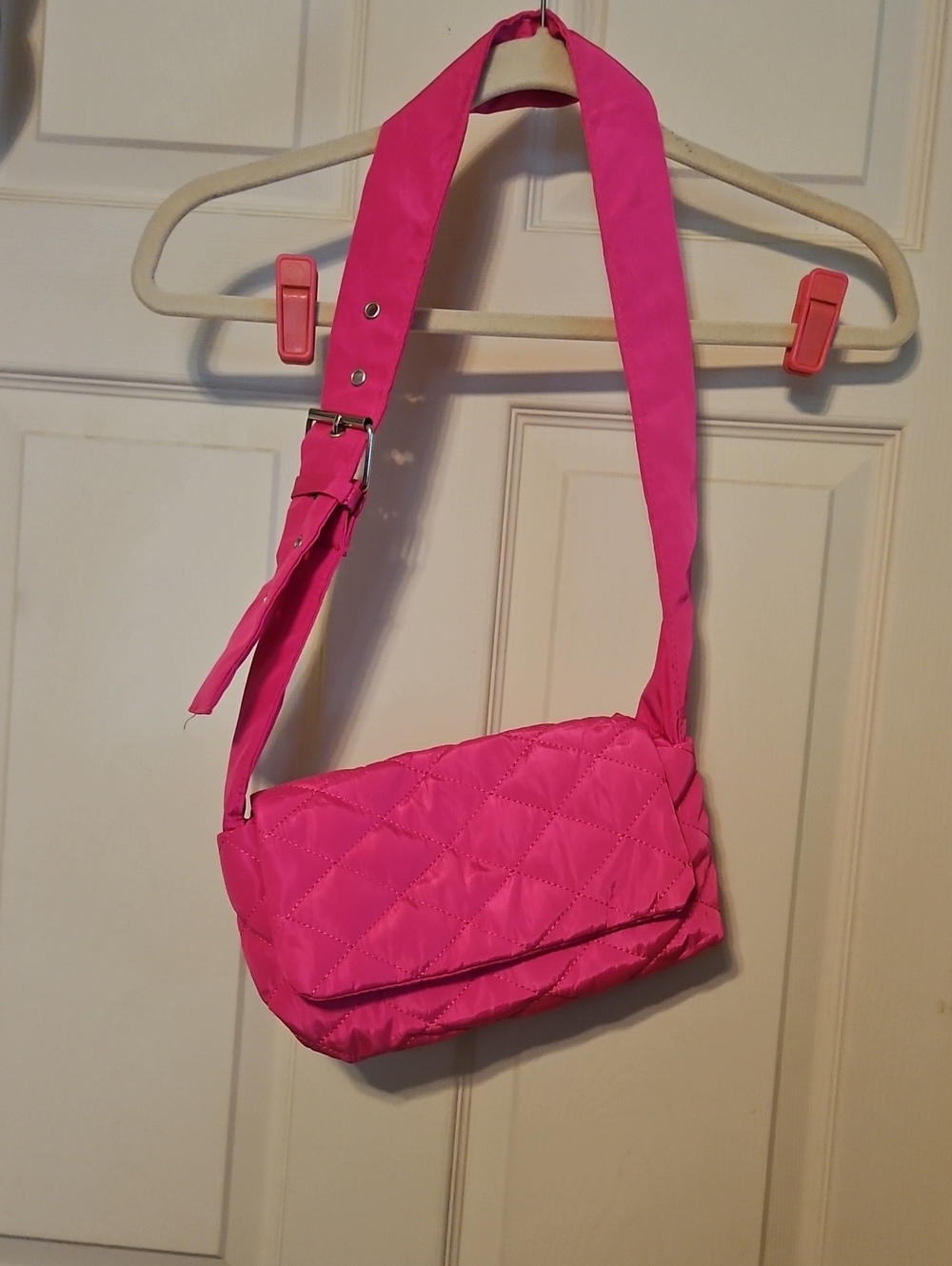 Quilted Crossbody Bag in Bright Pink